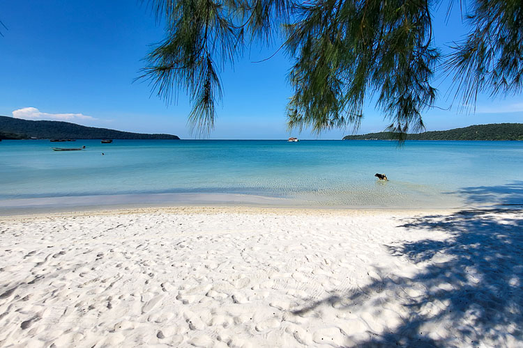 Saracen Bay (Koh Rong Sanloem)